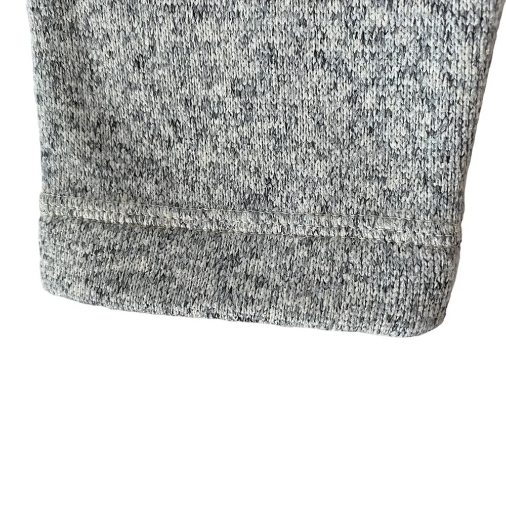 Bass men’s long sleeve collared pullover sweater size medium front pockets